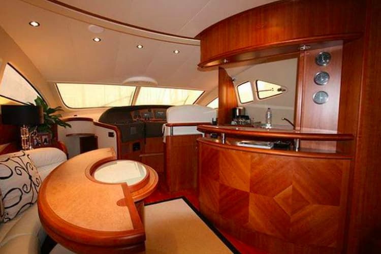 Aicon yacht, yacht inner spaces